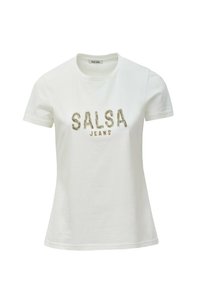Camiseta de algodón blanca con mangas cortas y cuello redondo, que presenta un texto brilloso de "SALSA JEANS" en el pecho.