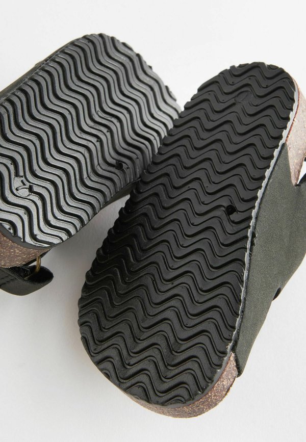 CUSHIONED DOUBLE BUCKLE TOUCH FASTENING STANDARD – Lauflernschuh