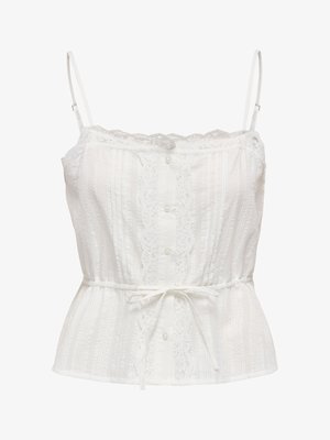 Bluza albă fără mâneci cu dantelă decorativă, nasturi în față, bretele subțiri reglabile, dungi verticale texturate și curea legată în talie.