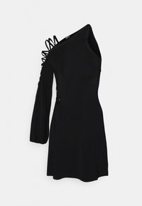 Robe noire tricotée à une épaule, avec un design à volants, une manche longue avec des liens, et un bas évasé. Texture lisse sur toute la surface.