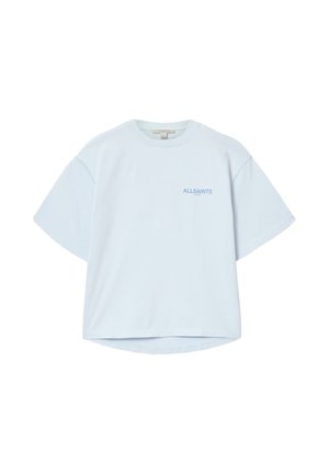 Jasnoniebieska koszulka z krótkim rękawem i okrągłym dekoltem, z małym logo "ALLSAINTS London" na lewej piersi.