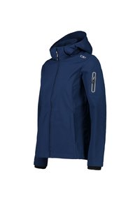 Giacca softshell blu navy con silhouette aderente, cappuccio attaccato, zip anteriore e tasca con zip sulla manica. Presenta polsini neri a contrasto.