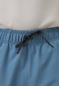 ICANIWILL ENDURANCE SHORTS MEN - Sports shorts - light teal