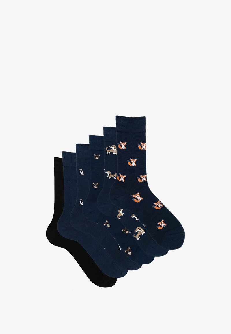 Set aus sechs Socken in Dunkelblau und Schwarz mit verspielten Tiermustern, darunter Hunde und Füchse, aus weichem Baumwollmaterial.