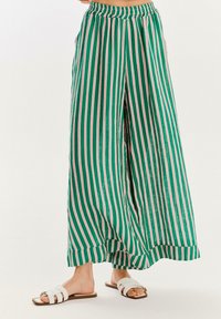 SZEROKIE   - Spodnie materiałowe