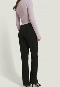 NA-KD Kalhoty - black