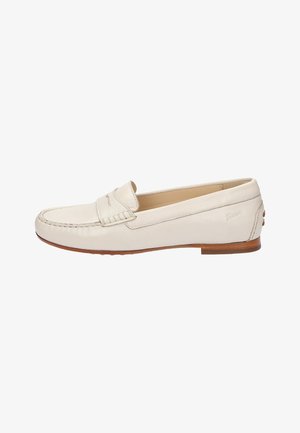 Weiße Lederloafer mit gestickten Details an der Vorderseite, glatter Textur und brauner Gummisohle. Mit einem dezenten Logo akzentuiert.