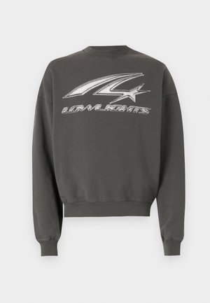 Grauer Sweatshirt mit Rundhalsausschnitt, das ein großes metallisches Grafikdesign und gerippte Bündchen und Saum aufweist.