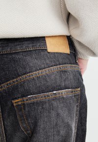 Weekday ASTRO LOOSE BAGGY - Baggy jeans - ash black