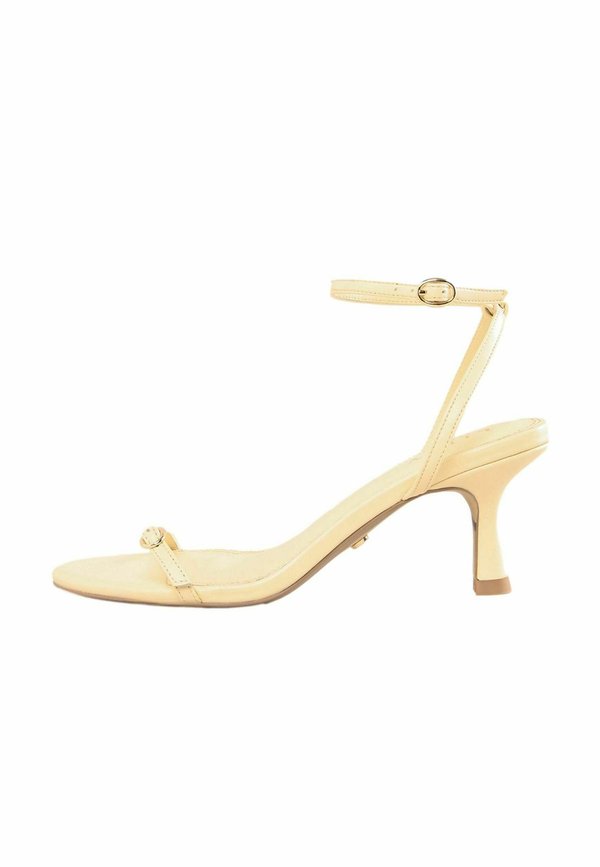 REGULAR FIT - KITTEN HEEL BUCKLE STRAP  - Riemensandalette - lemon