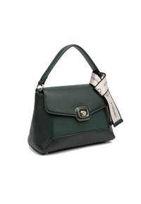 Groene leren handtas met textuur, een bovenhandgreep, gouden hardware en een decoratieve strik op de handgreep, voorzien van een klepsluiting.