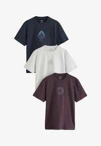 Unselected, navy blue burgundy red grey