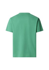 T-shirt vert uni à manches courtes, vu de dos, posé à plat sans logos ni motifs visibles.