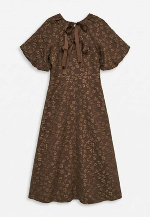 Vero Moda, DRESS VMFIA SHORT DRESS - Robe de jour - chicory coffee