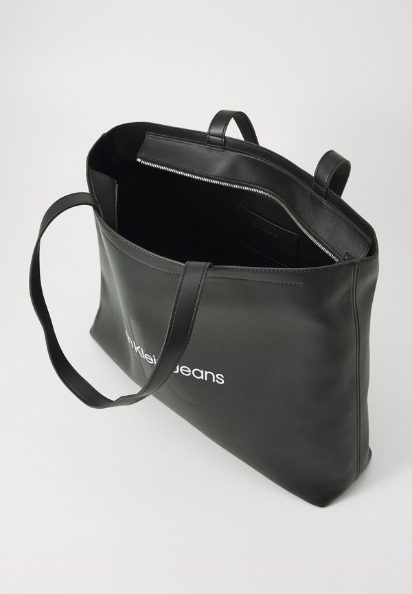 SCULPTED SLIM TOTE - Tote bag3