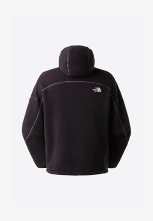 Sudadera negra de forro polar con capucha, con un logo destacado, corte holgado y detalles de costuras contrastantes en los hombros y los laterales.