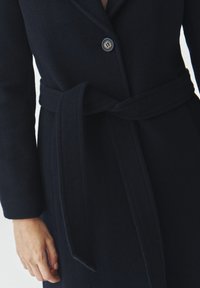 TATUUM NITIKA - Classic coat - navy