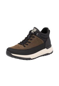 Zapatilla de caña alta en marrón y negro con materiales de cuero texturizado y tela, diseño con cordones, suela acolchada y suela exterior de goma en contraste.
