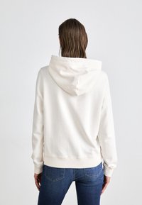 Tommy Jeans FLAG HOODIE - Felpa - ancient white