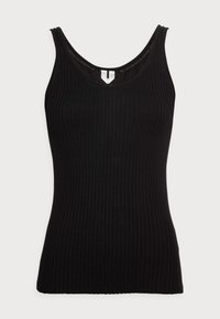 Svart räfflad tanktop med breda axelband och rundad halsringning, med ett texturerat tygmönster och en figurnära silhuett.