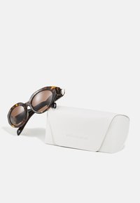 Michael Kors EMPIRE OVAL - Occhiali da sole - dark tortoise