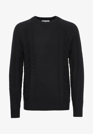 Svart strikkegenser med kabelstrikkmønster langs sidene, ribbede ermer og kant, rund halslinning og strukturert stoff.