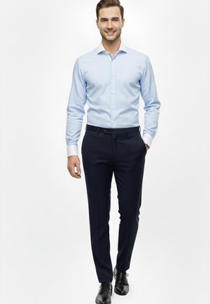 MIL RAYAS CUELLO ITALIANO  - Camisa elegante - celeste