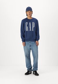 GAP Sweatshirt - blue shade