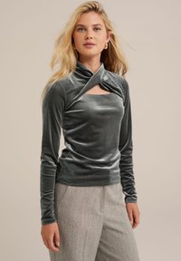 WE Fashion Ilgarankovis viršutinės dalies drabužis - green