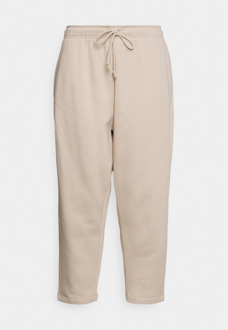 Nike Sportswear PLUS - Calças de fato de treino - sanddrift