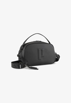 Mustast sünteetilisest nahast kott, mis on ümarate ristkülikukujuline, millel on tekstuuriga "P" logo, eemaldatav rihm ja tõmblukuga sulgemine.