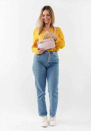 SURI FREY Suri Sports Marry City Backpack L Peach [156222] - Sac à Dos