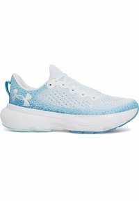 Scarpa atletica leggera con tomaia in mesh bianca che sfuma in blu chiaro, con suola ammortizzata e chiusura con lacci.