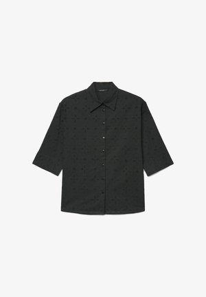 Schwarzes Hemd zum Knöpfen mit 3/4-Ärmeln und Lochmuster in Blumenoptik, mit spitzem Kragen und geradem Saum.