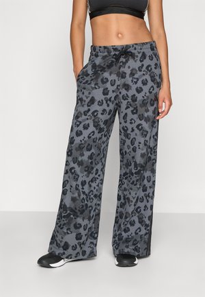 Gray leopard print wide-leg pants made of soft fabric, featuring a drawstring waistband and side pockets for added convenience.
