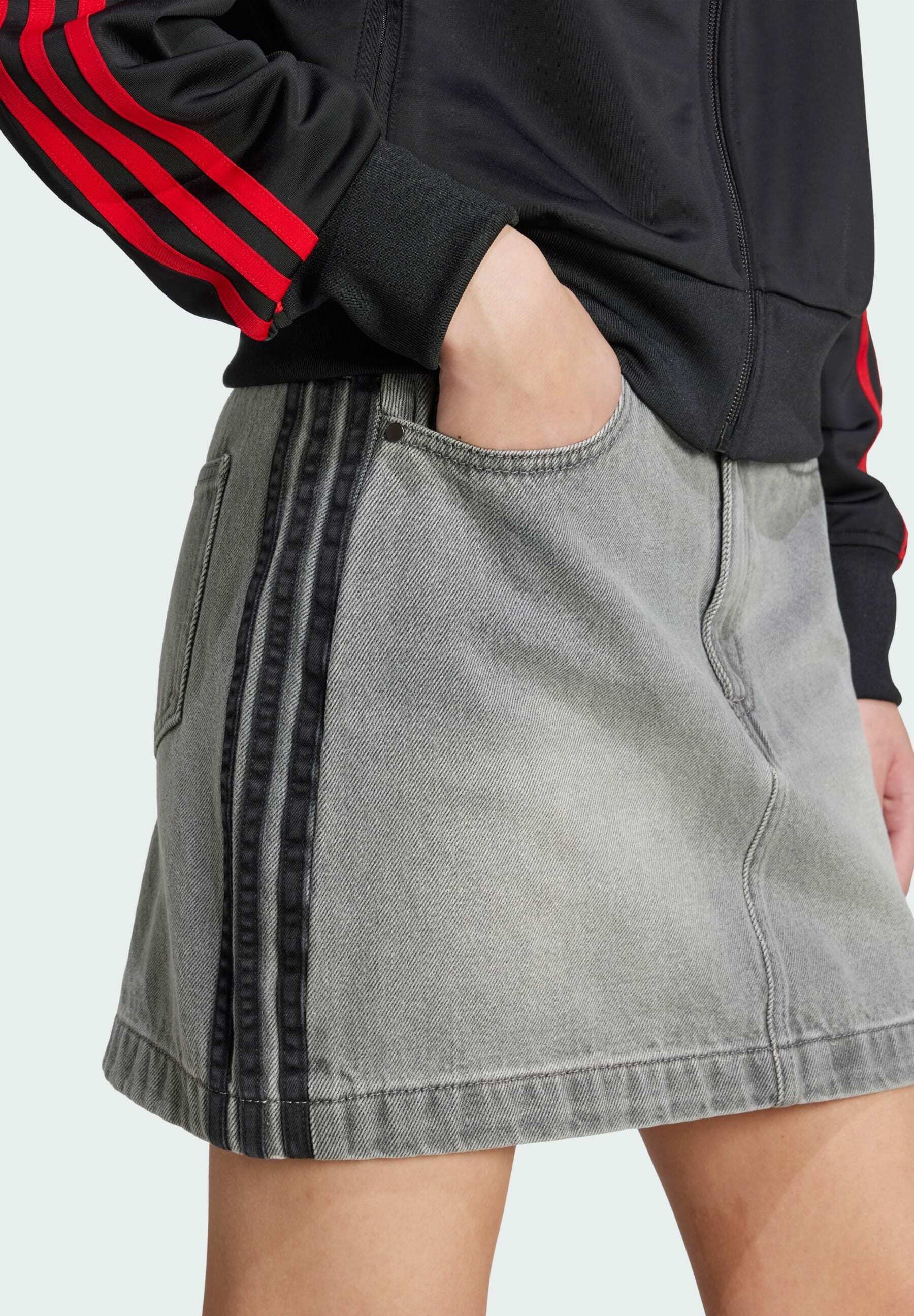 adidas Originals 3-STRIPES - Mini skirt - washed grey denim