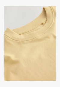 Nepasirinkta, soft yellow