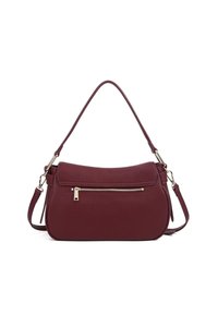 Borsa a mano in pelle bordeaux con finitura texturizzata, forma curva, manico superiore e tasca con zip frontale adornata con dettagli in oro.