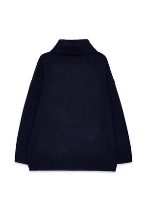 Pull à col roulé bleu marine foncé avec un tricot texturé, doté d'une coupe décontractée et de manches et d'ourlets côtelés. La vue de dos montre le style du col.