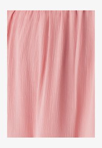 Vybráno, dusty rose