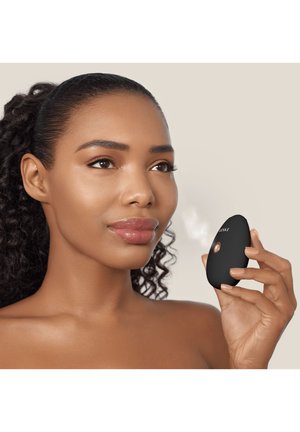 GESKE, FACIAL HYDRATION REFRESHER | 4 IN 1 - Skincare tool - gray