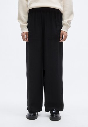 VMOTEA STRAIGHT PANTS - Bukser - black