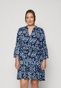 ONLY Carmakoma CARMARRAKESH LIFE 3/4 TUNIC DRESS - Dnevna haljina - naval academy/clear sky