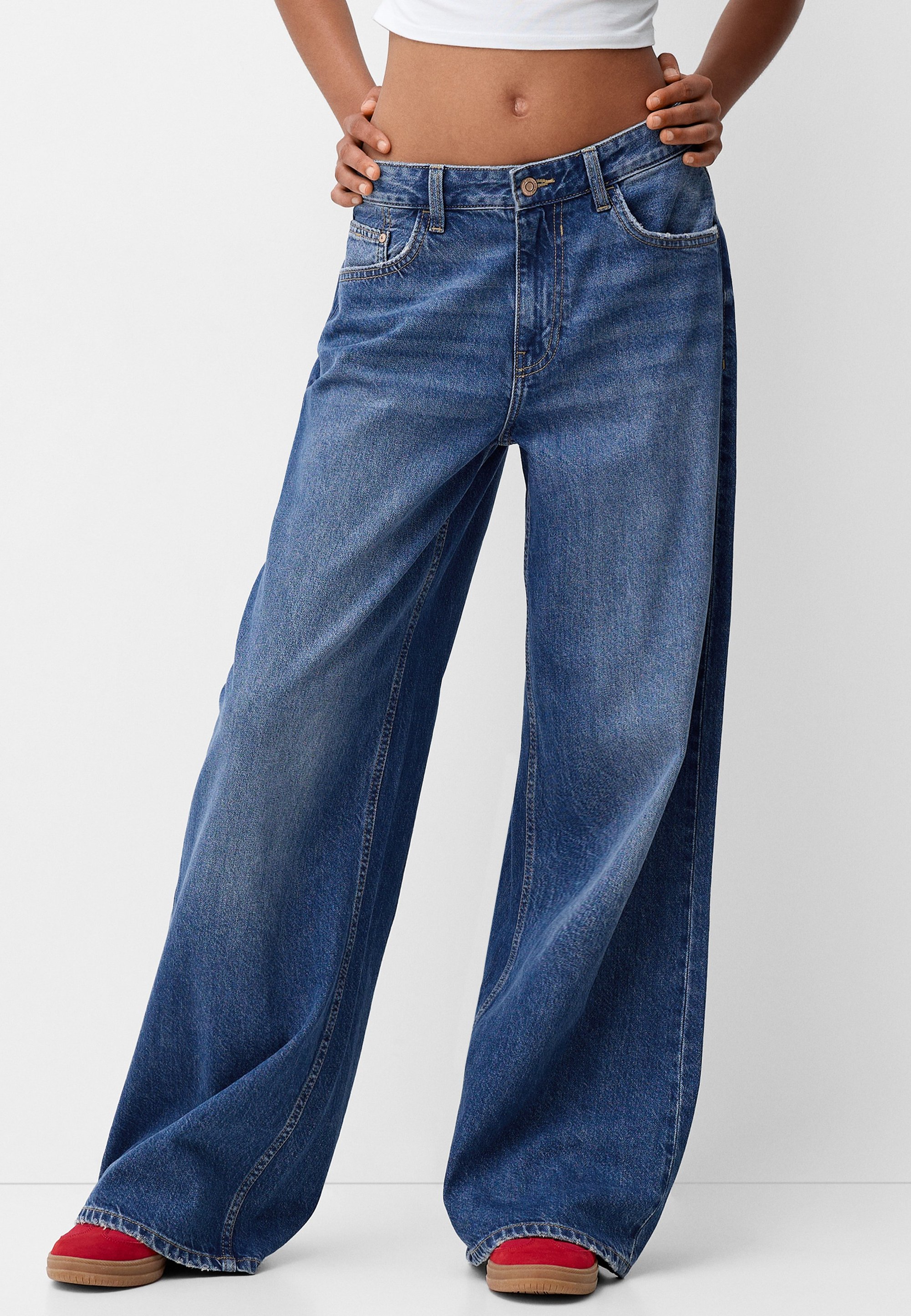 Wide-leg mid-rise jeans Pants Women Bershka