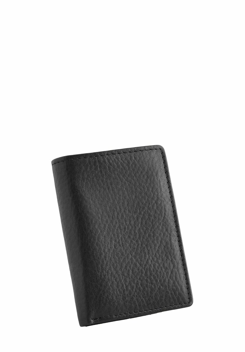 Portefeuille en cuir noir avec une surface texturée, forme rectangulaire et surpiqûres contrastantes le long des bords. Design compact pour cartes.