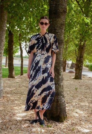 Soaked in Luxury SLCLERO MIRIA PRINTED - Jurk - purple heather print