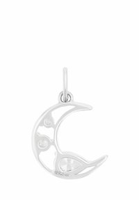 Ciondolo a forma di luna crescente argentata con gemme trasparenti, design intagliato intricato e superficie texturizzata con una finitura lucida.