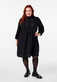 Zizzi 3/4-ÄRMELN - Marškininė suknelė - black