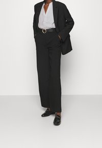 Banana Republic Blus - white