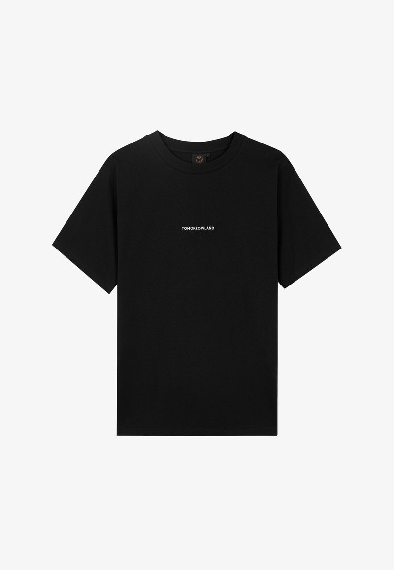 Zwart katoenen T-shirt met een ronde hals en korte mouwen. Centraal staat de witte tekst "TOMORROWLAND." Soepele textuur.